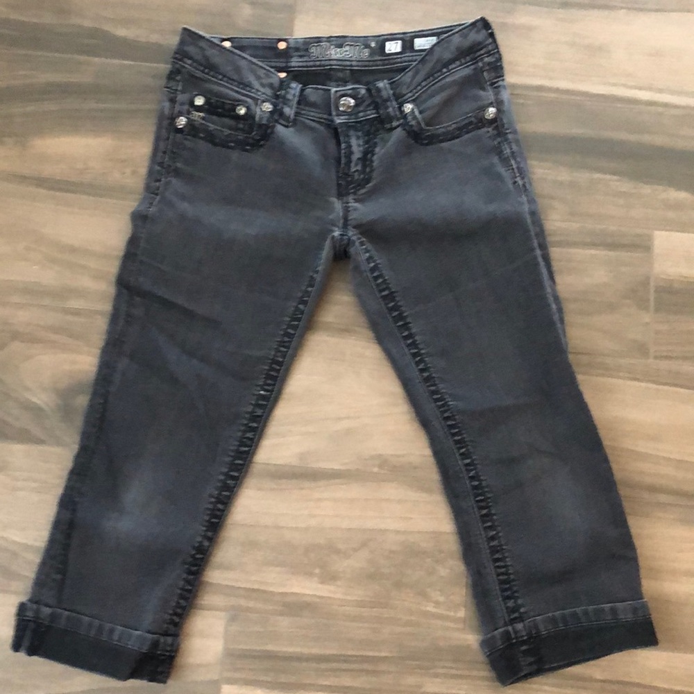 Miss Me 27 Cuffed Capri